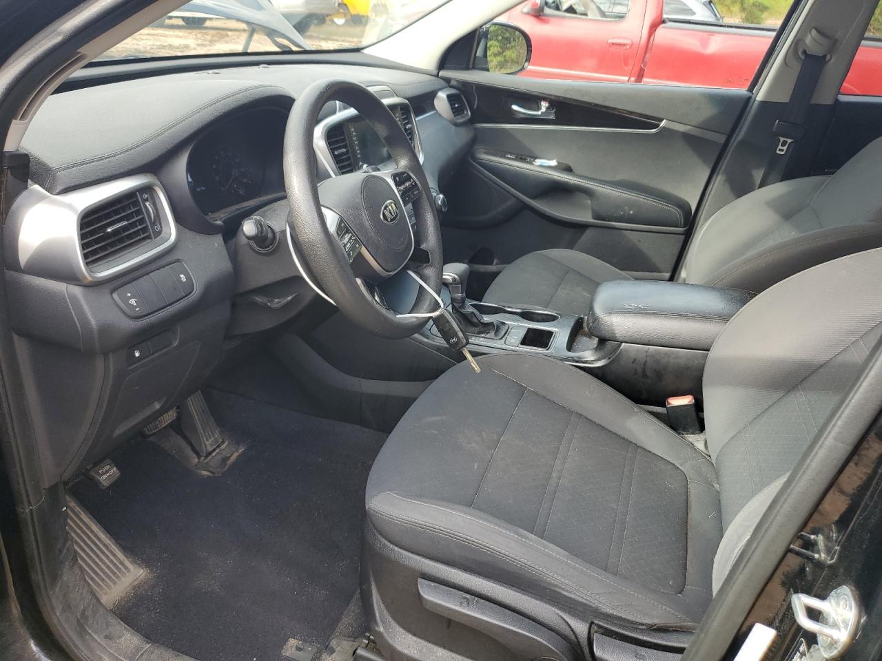 2019 Kia Sorento - Image 7