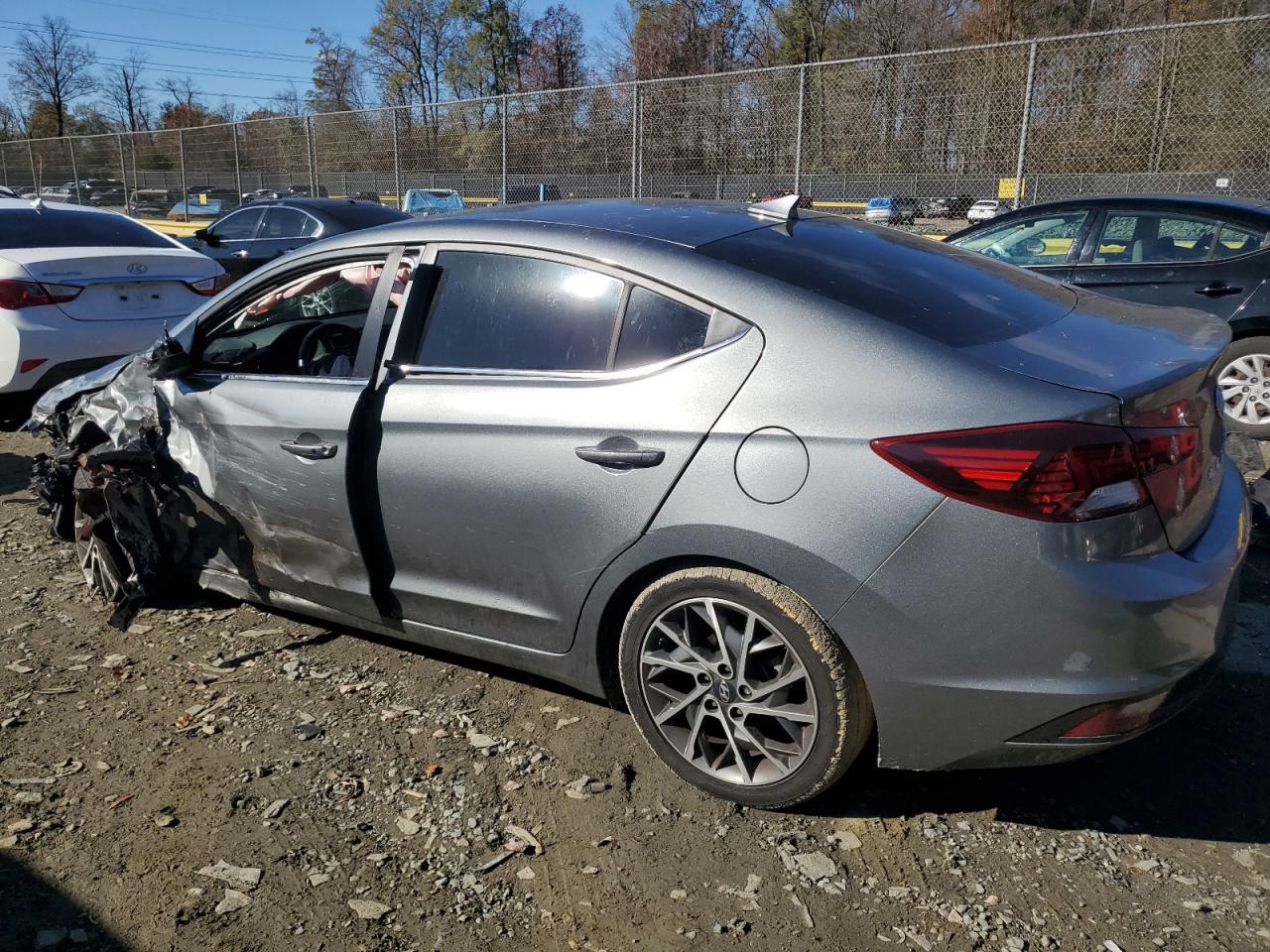 2019 Hyundai Elantra Sel VIN: KMHD84LFXKU805092 Lot: 79551394