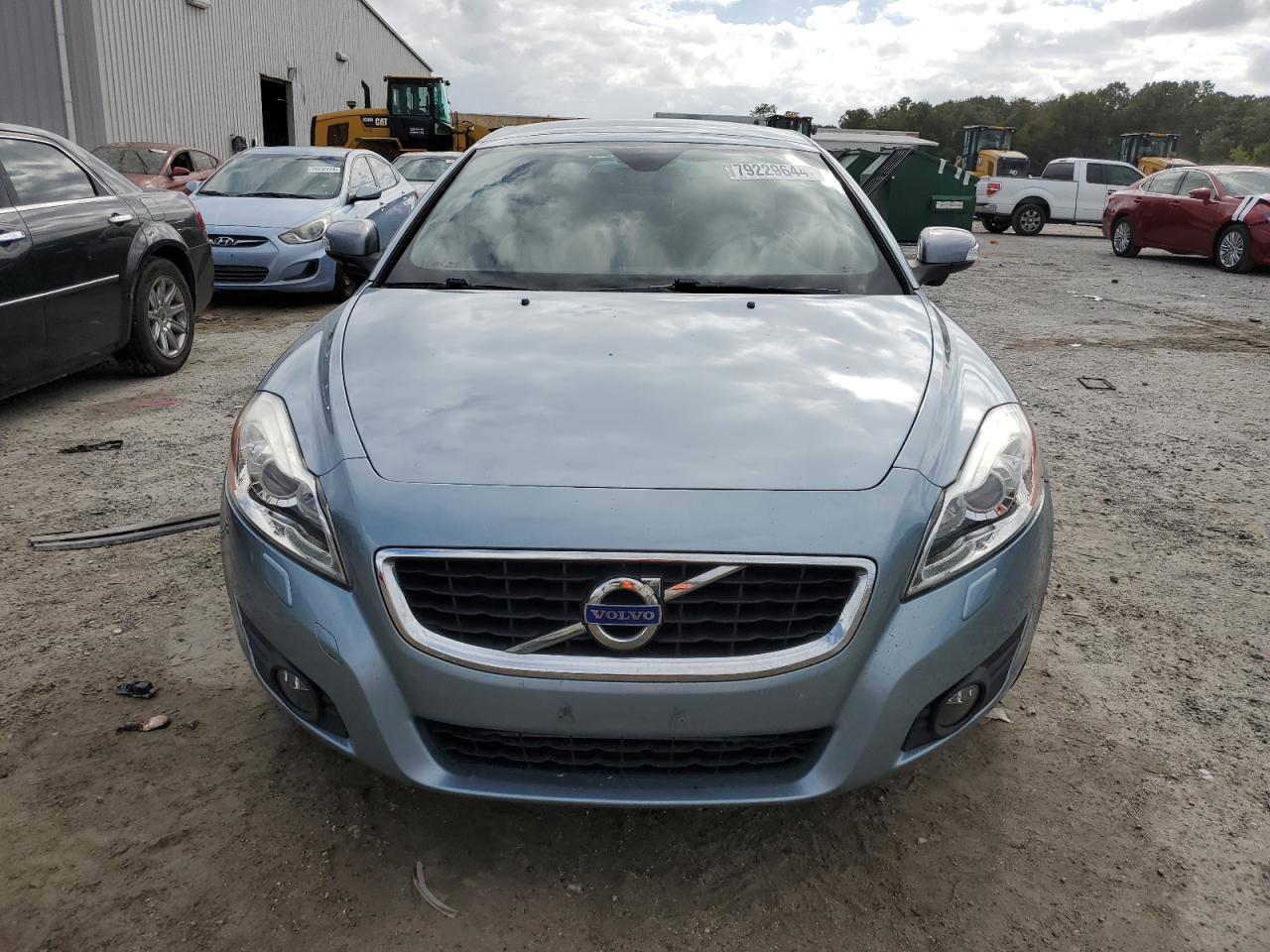 2012 Volvo C70 - Image 5