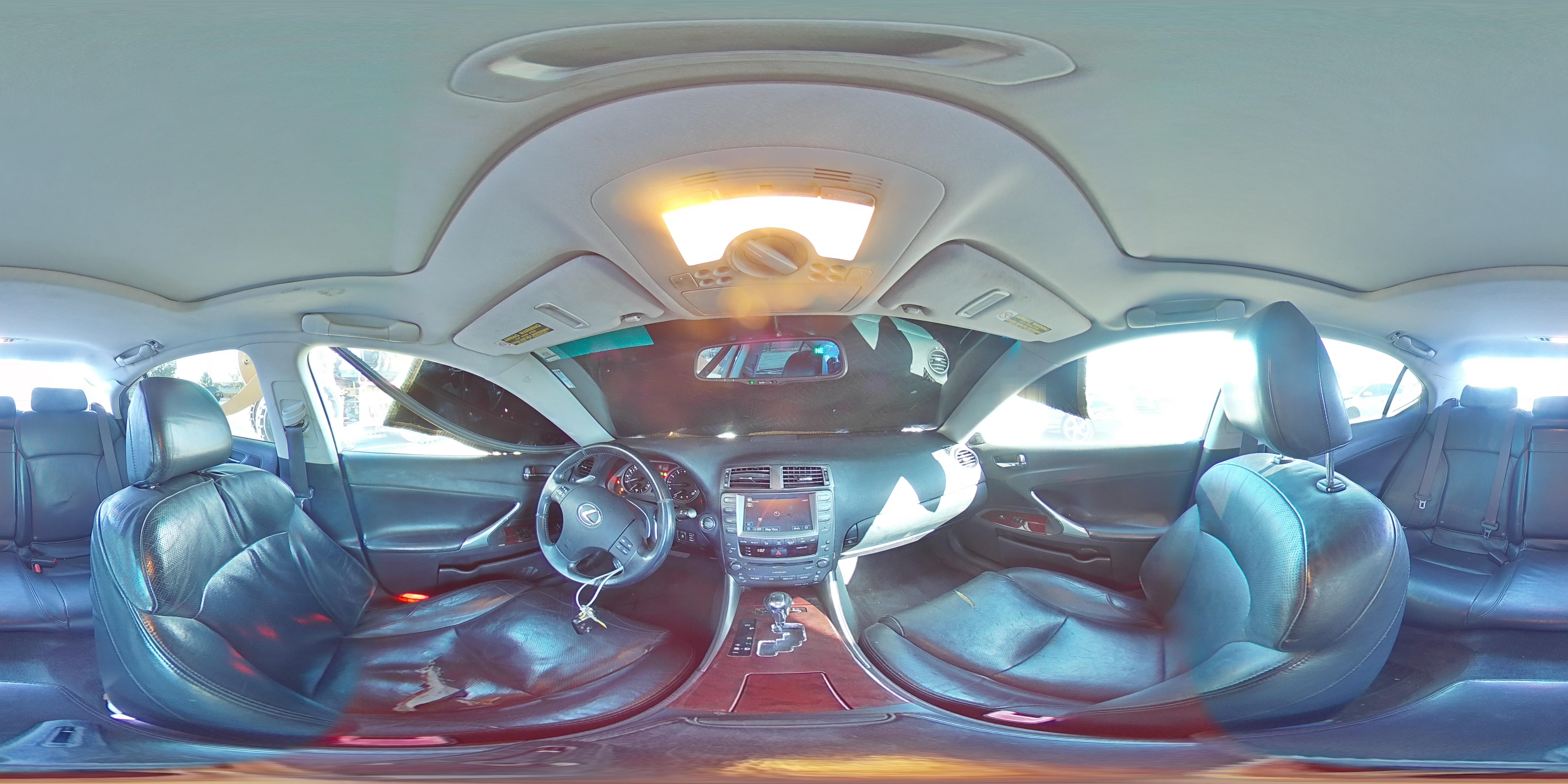 2007 Lexus IS - Image 13