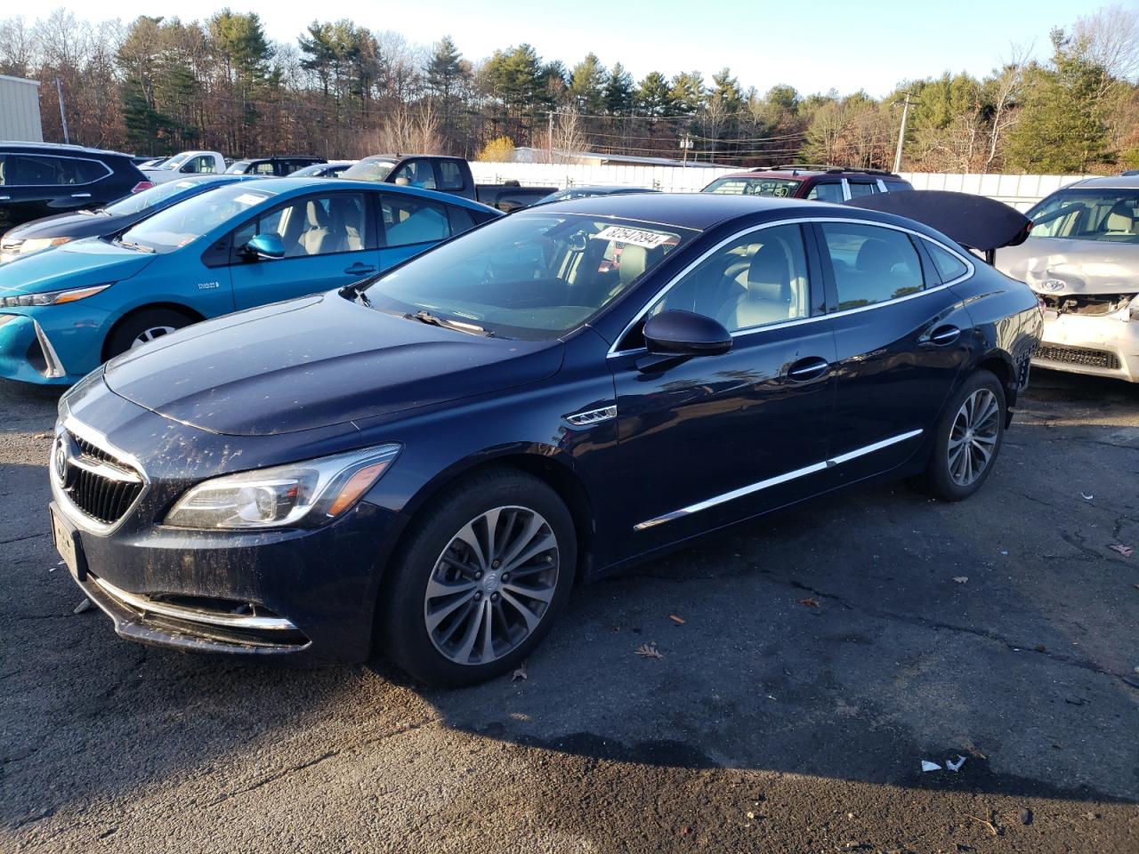 VIN 1G4ZP5SS0HU214100 2017 BUICK LACROSSE no.1