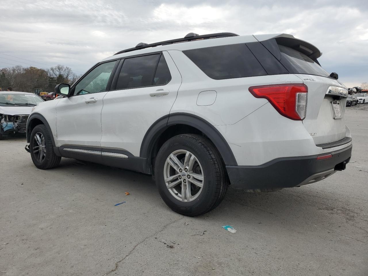 2020 Ford Explorer - Image 2