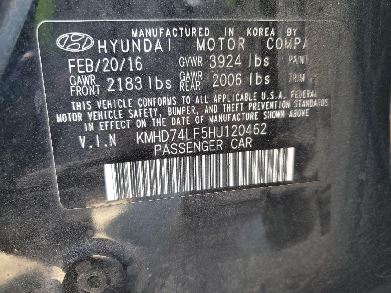 2017 Hyundai Elantra - Image 12