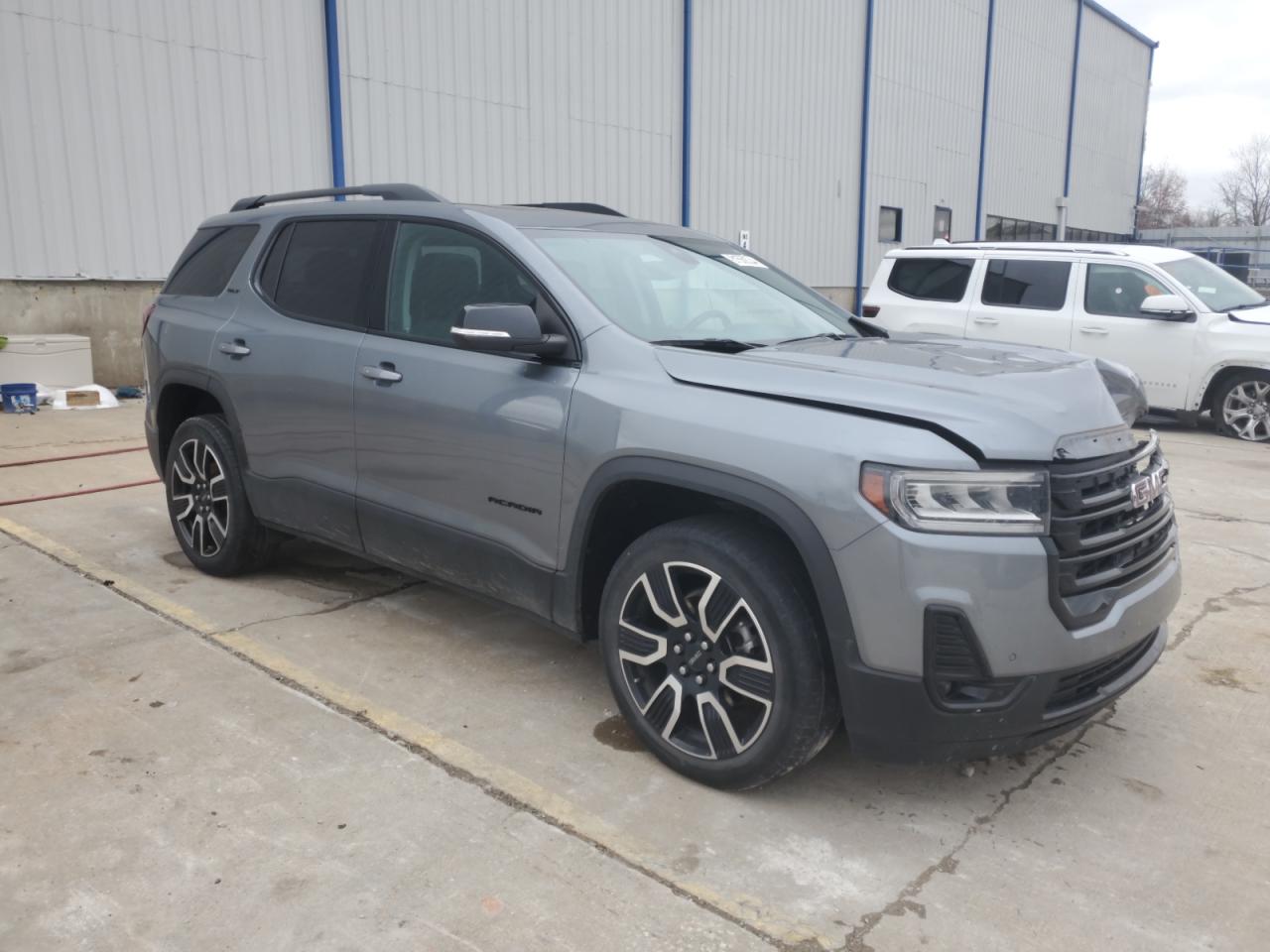 2021 GMC Acadia - Image 4