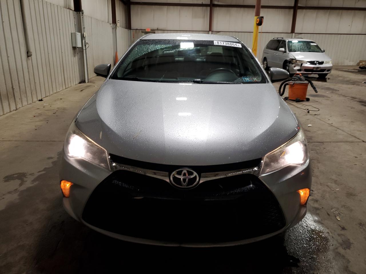 2017 Toyota Camry Le VIN: 4T1BF1FK2HU322208 Lot: 81738864