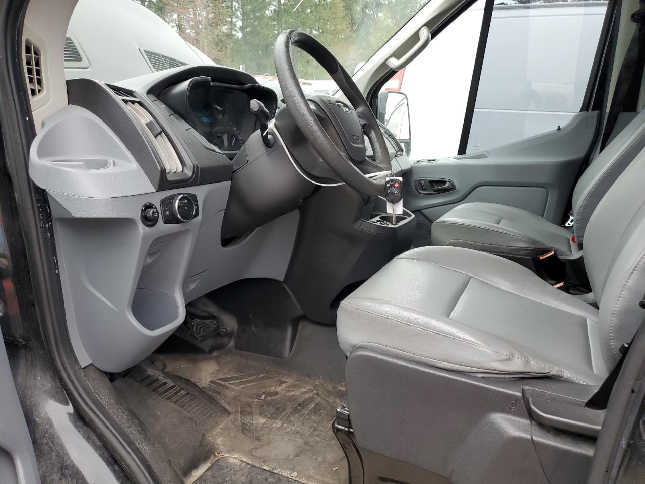 2017 Ford Transit - Image 7