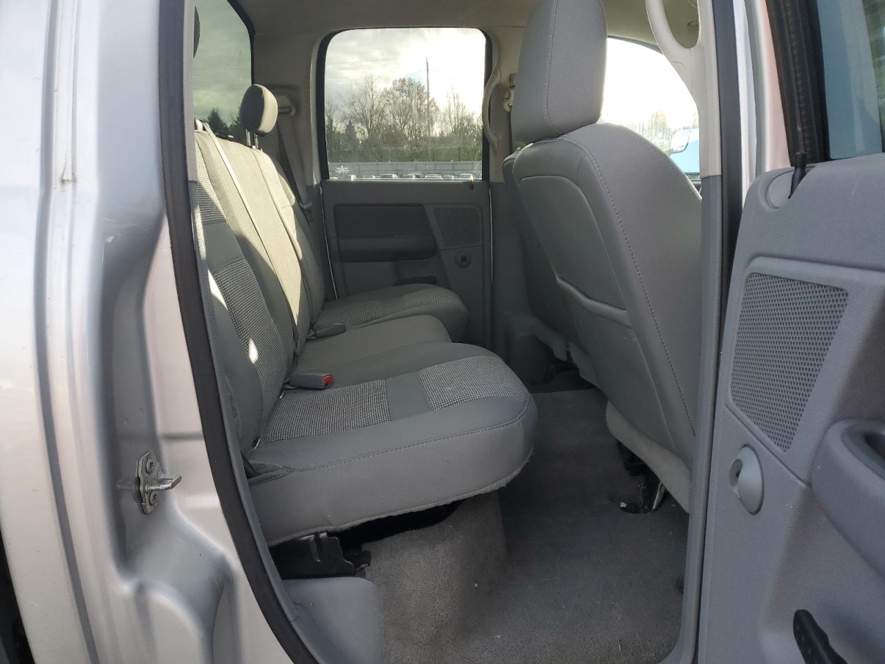 2009 Dodge RAM - Image 10