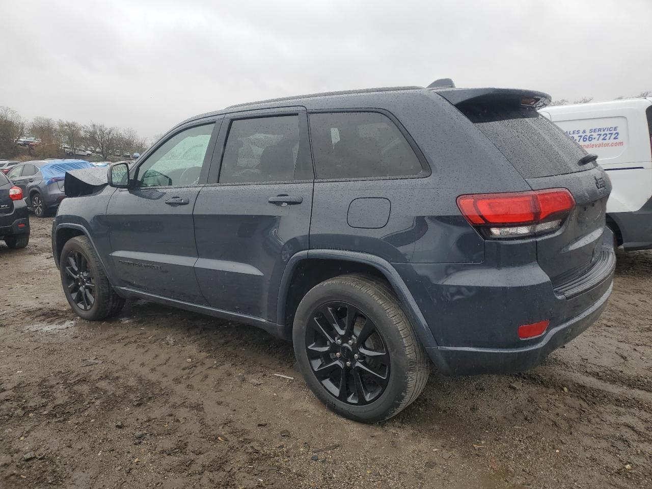 1C4RJEAG6HC826729 2017 JEEP GRAND CHEROKEE - Image 2