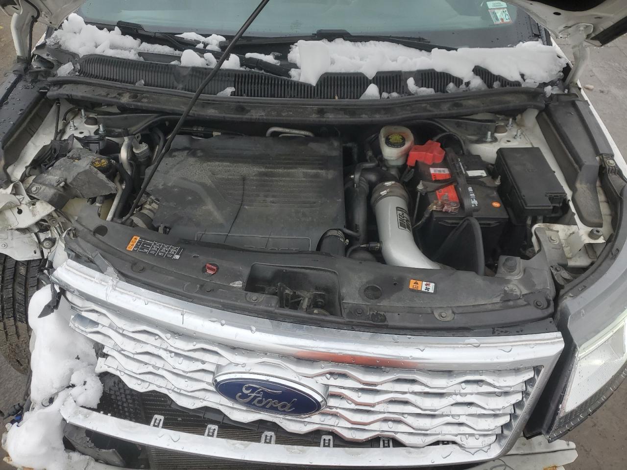 2017 Ford Explorer - Image 13