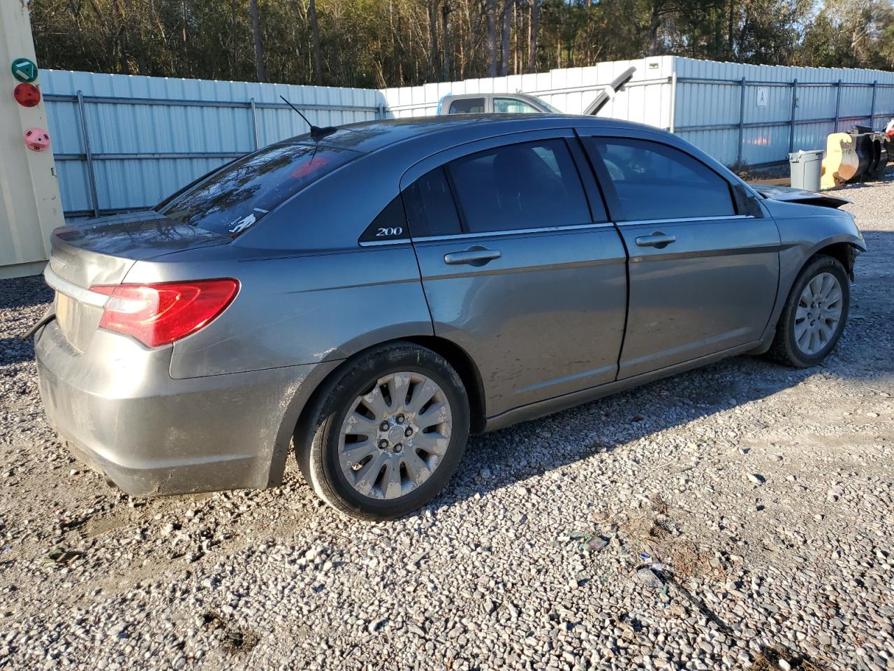 2012 Chrysler 200 - Image 3