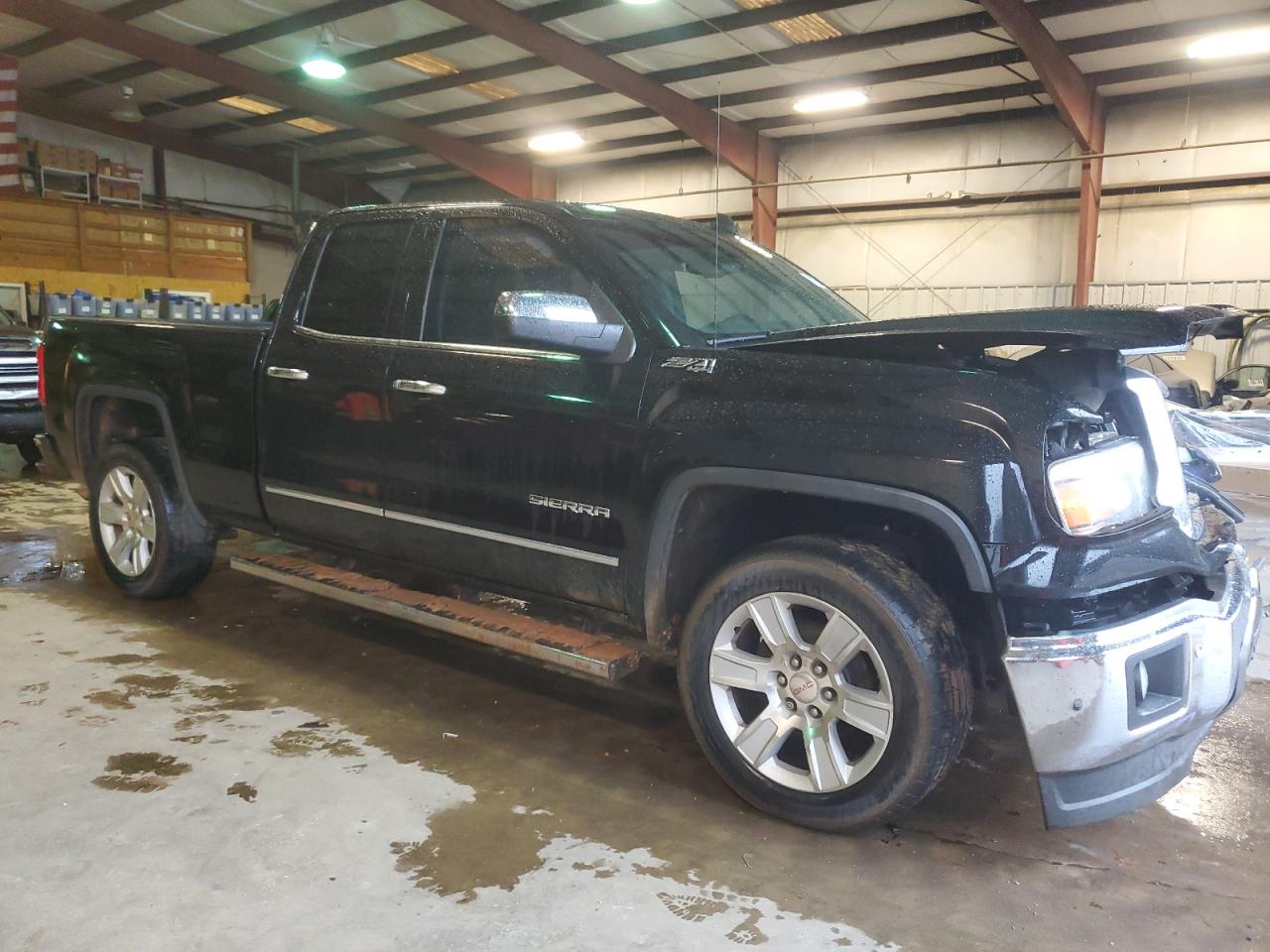 2015 GMC Sierra - Image 4