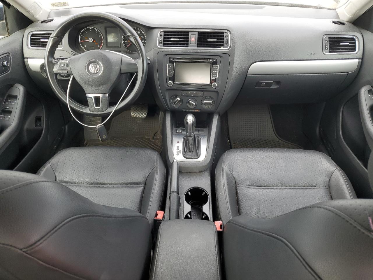 2014 Volkswagen Jetta - Image 8