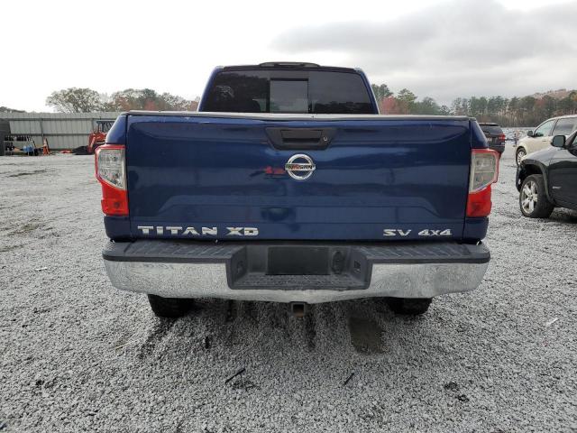  NISSAN TITAN 2017 Синий