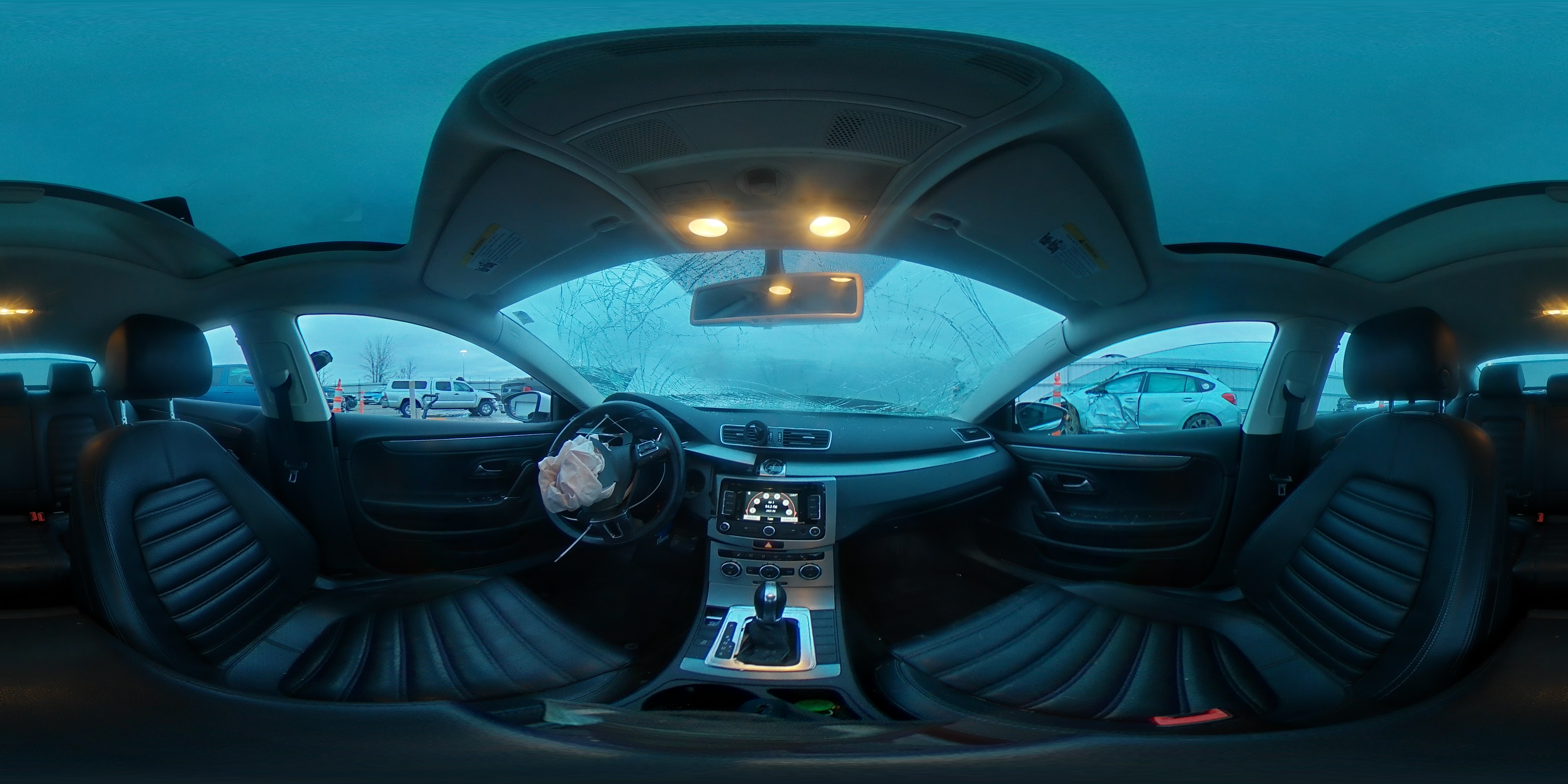 2013 Volkswagen Passat CC - Image 13