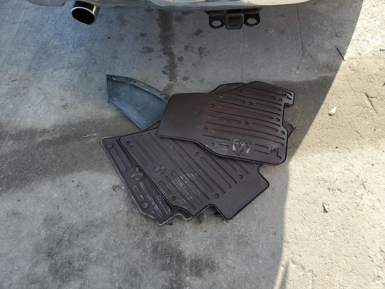 2017 RAM 1500 - Image 14