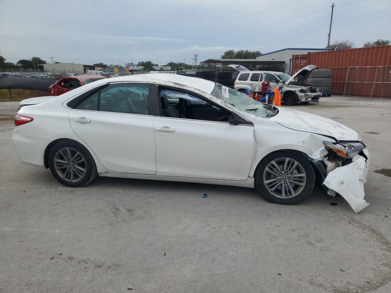 2017 Toyota Camry Le VIN: 4T1BF1FKXHU412349 Lot: 81546644