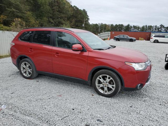 Паркетники MITSUBISHI OUTLANDER 2015 Красный