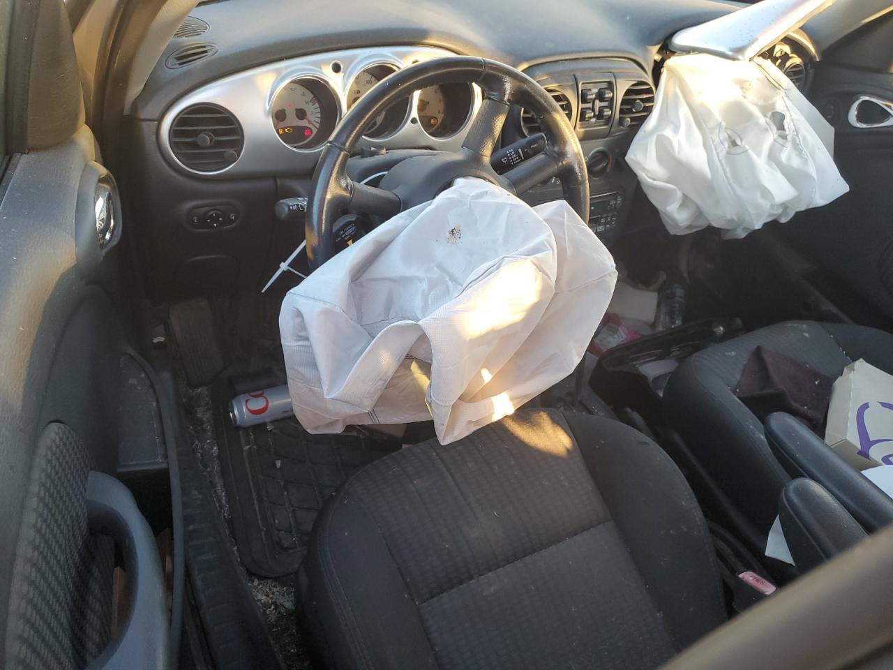2005 Chrysler PT Cruiser - Image 8