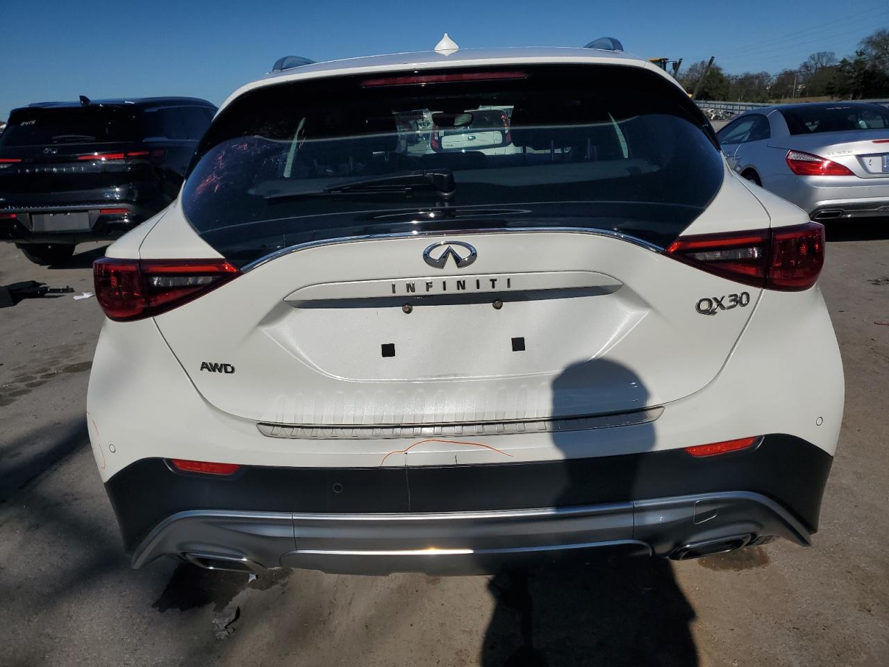 2017 Infiniti Qx30 Base VIN: SJKCH5CR8HA034560 Lot: 80278184