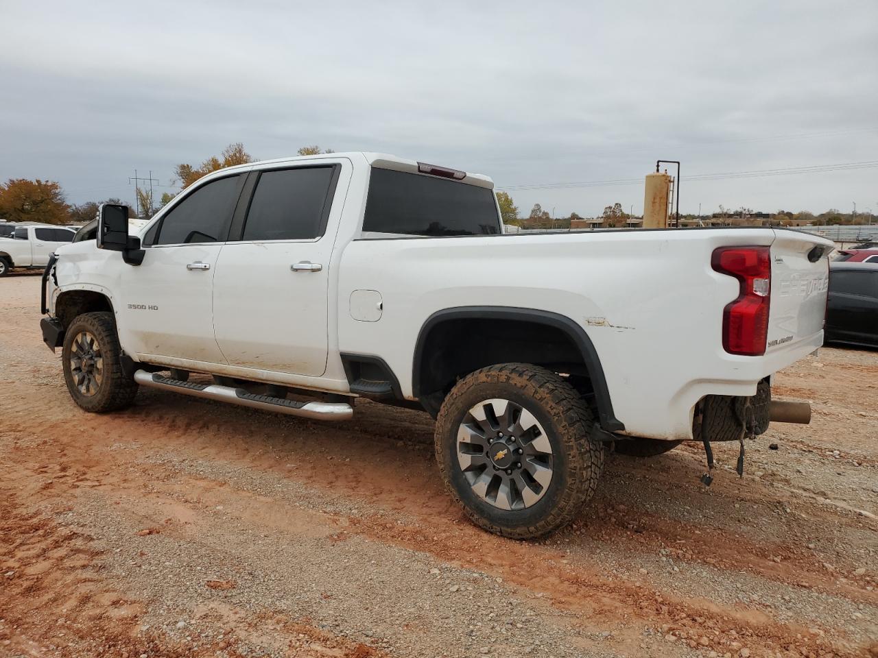 2021 Chevrolet Silverado - Image 2