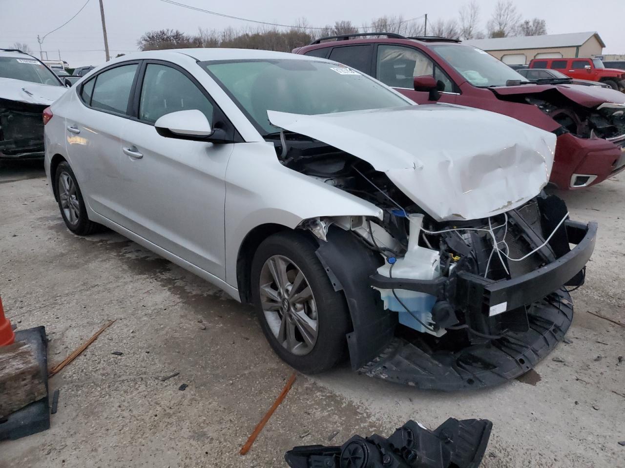 2017 Hyundai Elantra - Image 4