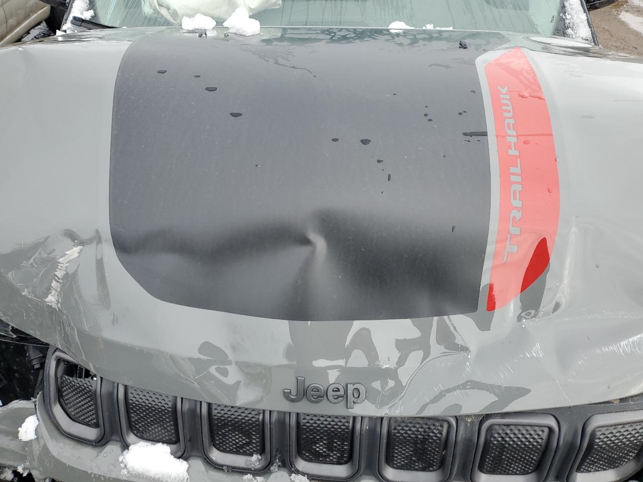 2022 Jeep Compass - Image 12