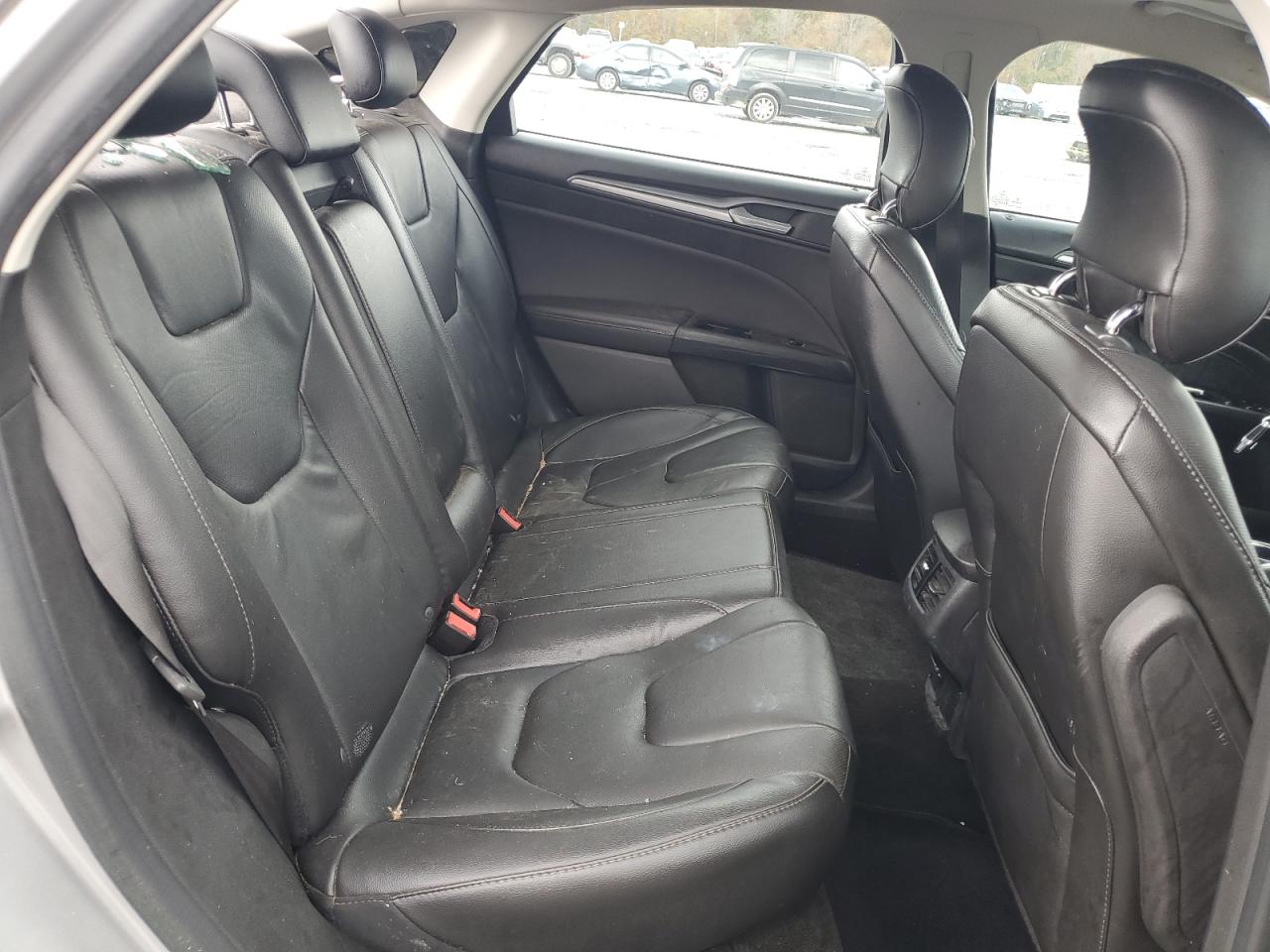 2013 Ford Fusion - Image 10
