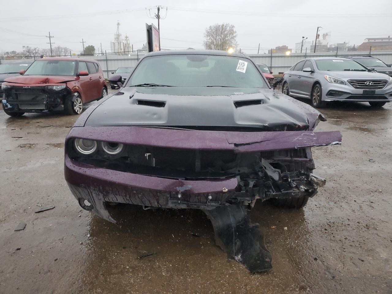2020 Dodge Challenger - Image 5