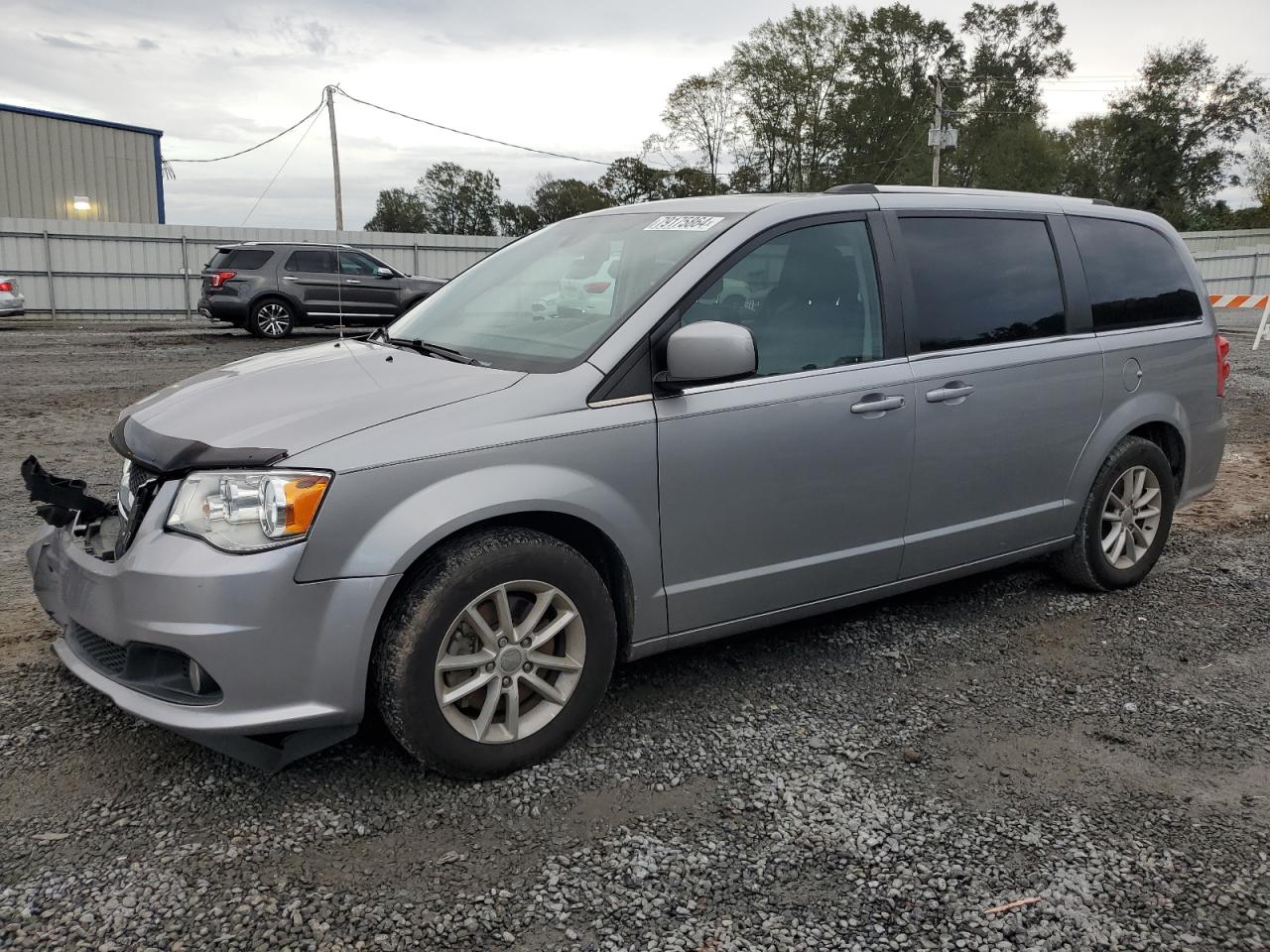2019 Dodge Caravan - Image 1