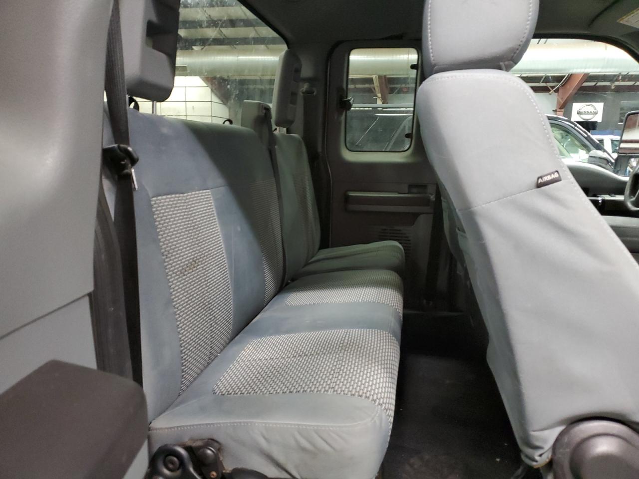 2013 Ford F250 - Image 10