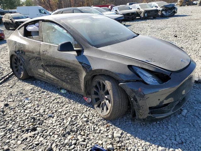  TESLA MODEL Y 2021 Черный