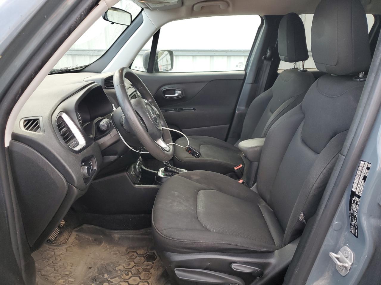 2018 Jeep Renegade - Image 7