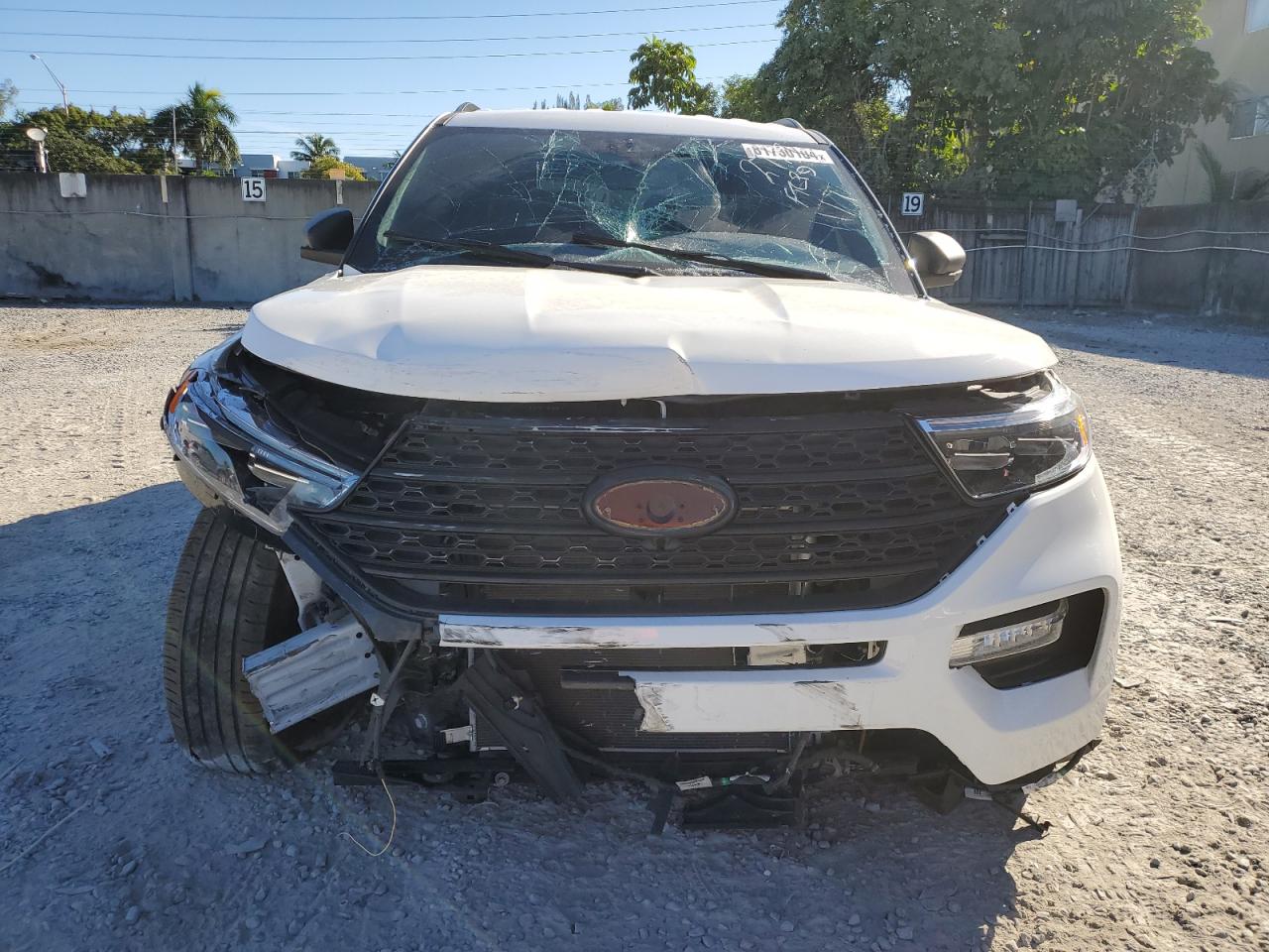 2020 Ford Explorer - Image 5
