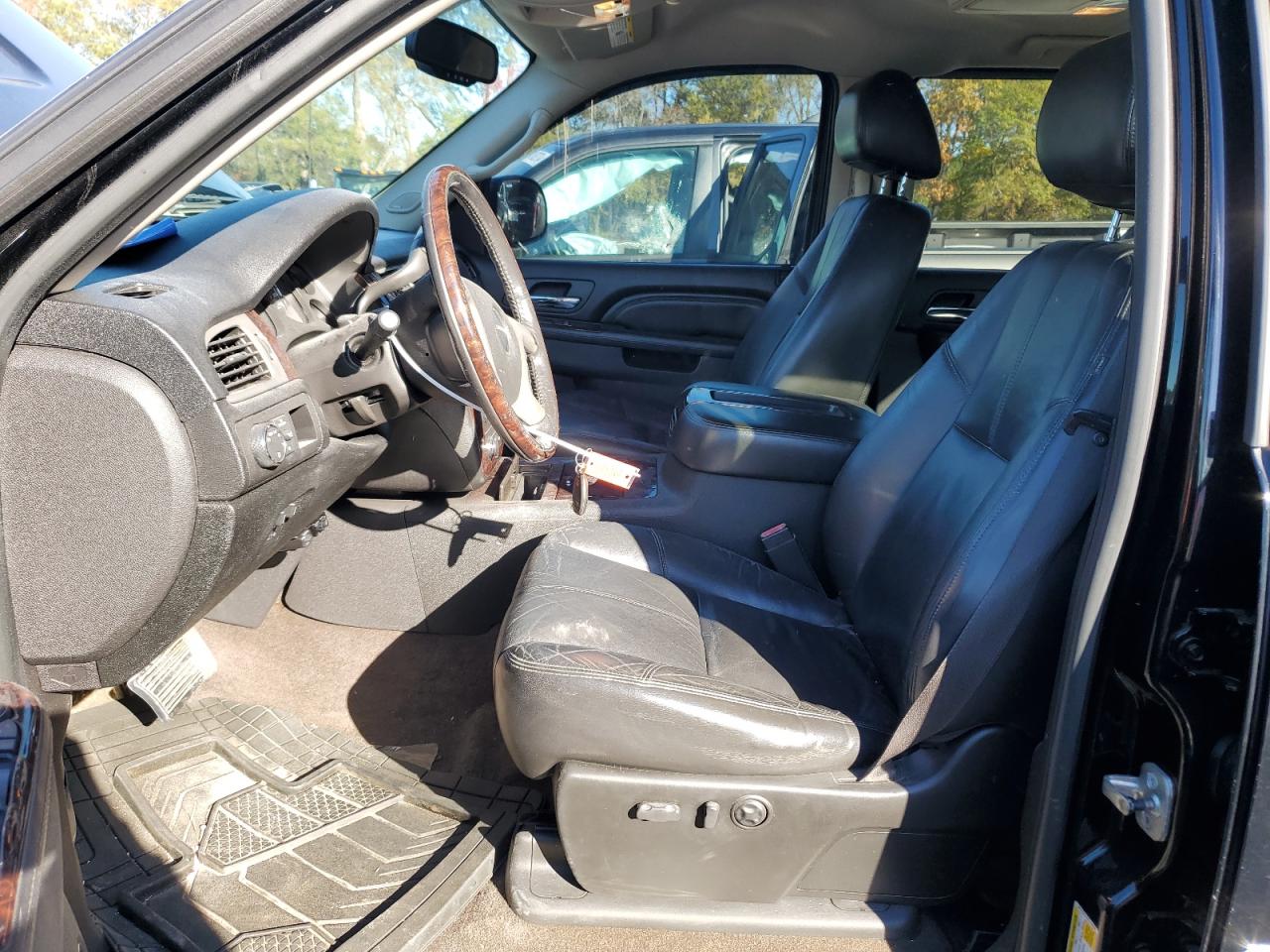 2011 GMC Sierra - Image 7