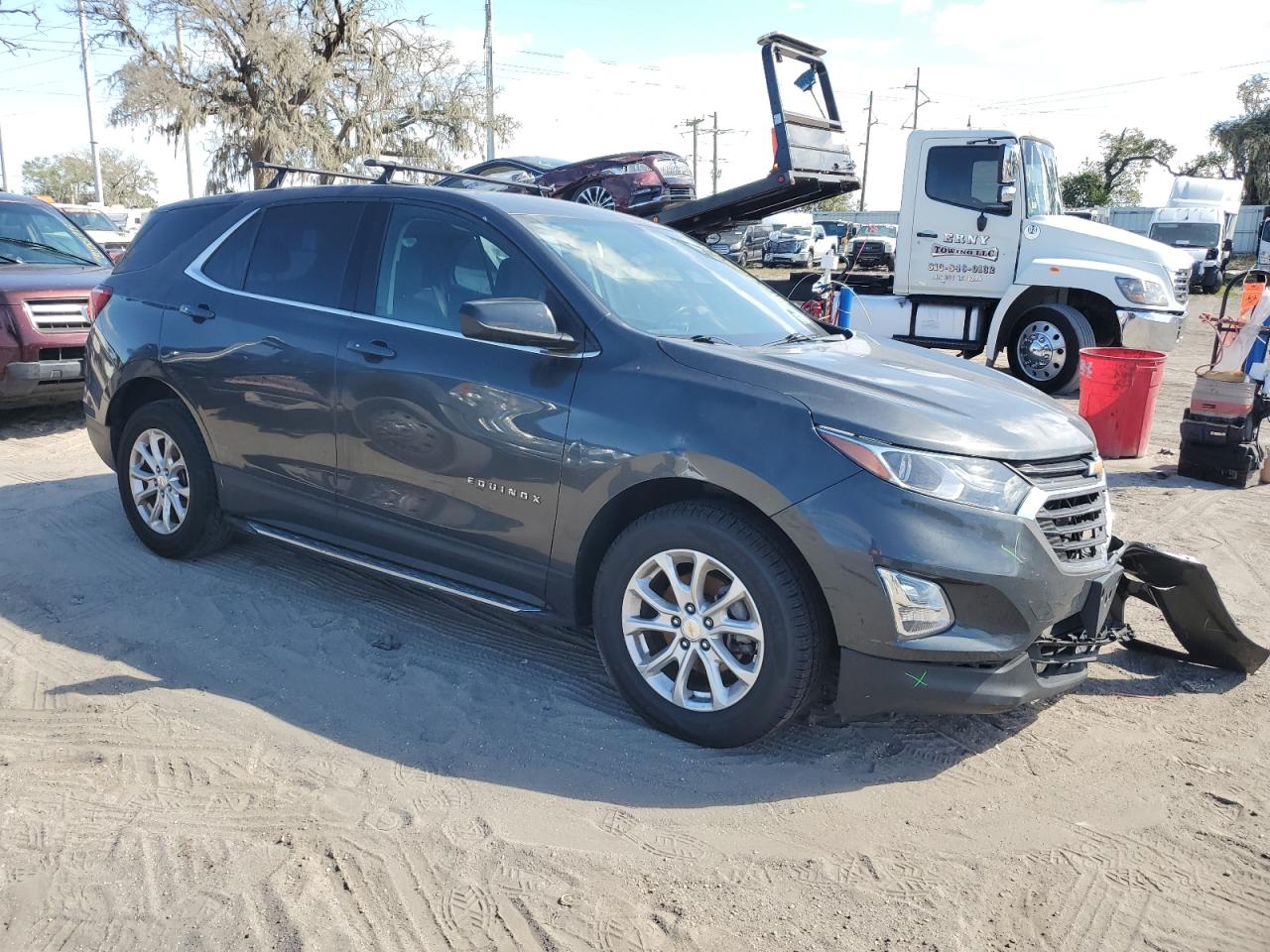 VIN 2GNAXUEV1K6202133 2019 CHEVROLET EQUINOX no.4