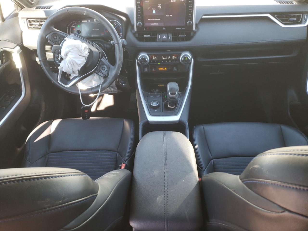 2022 Toyota RAV 4 - Image 8