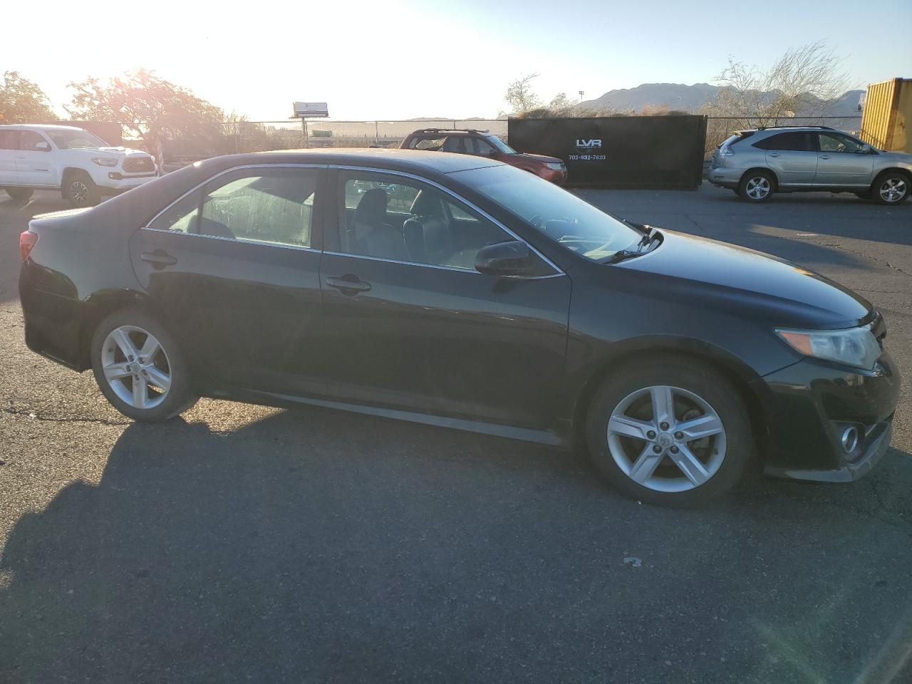 VIN 4T1BF1FK1DU672763 2013 TOYOTA CAMRY no.4