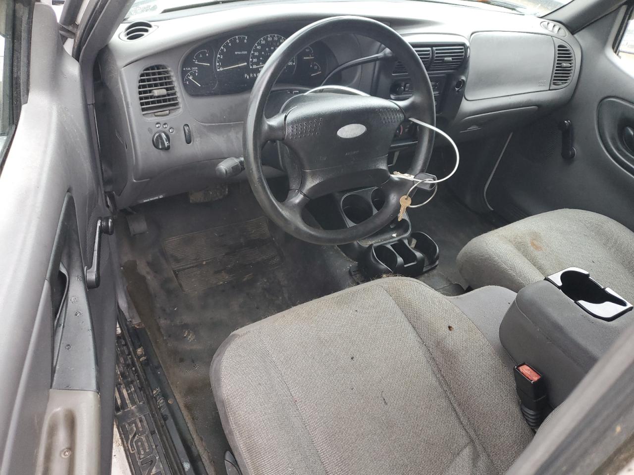 2002 Ford Ranger VIN: 1FTYR10D22TA52989 Lot: 54562775