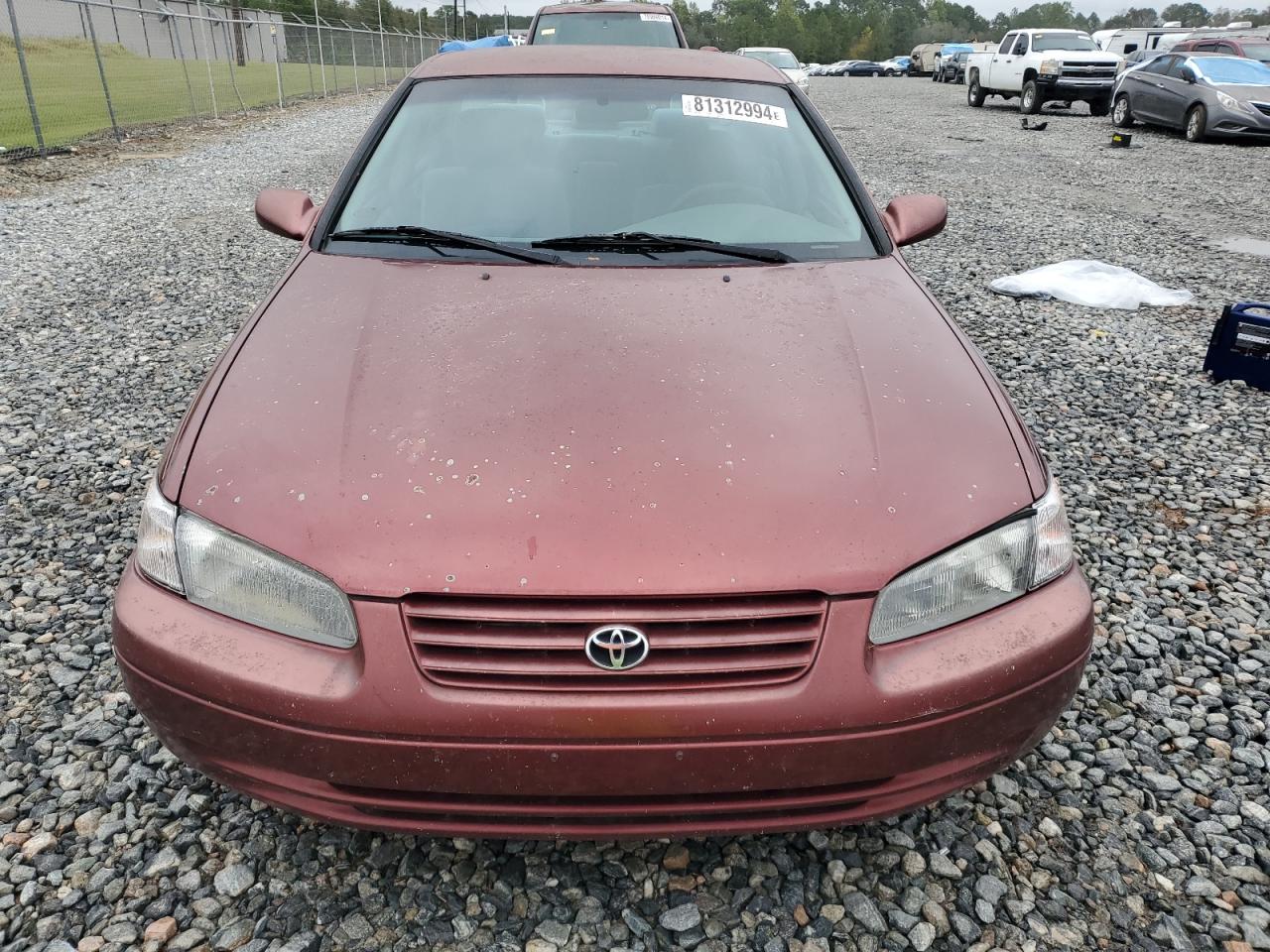 1999 Toyota Camry - Image 5