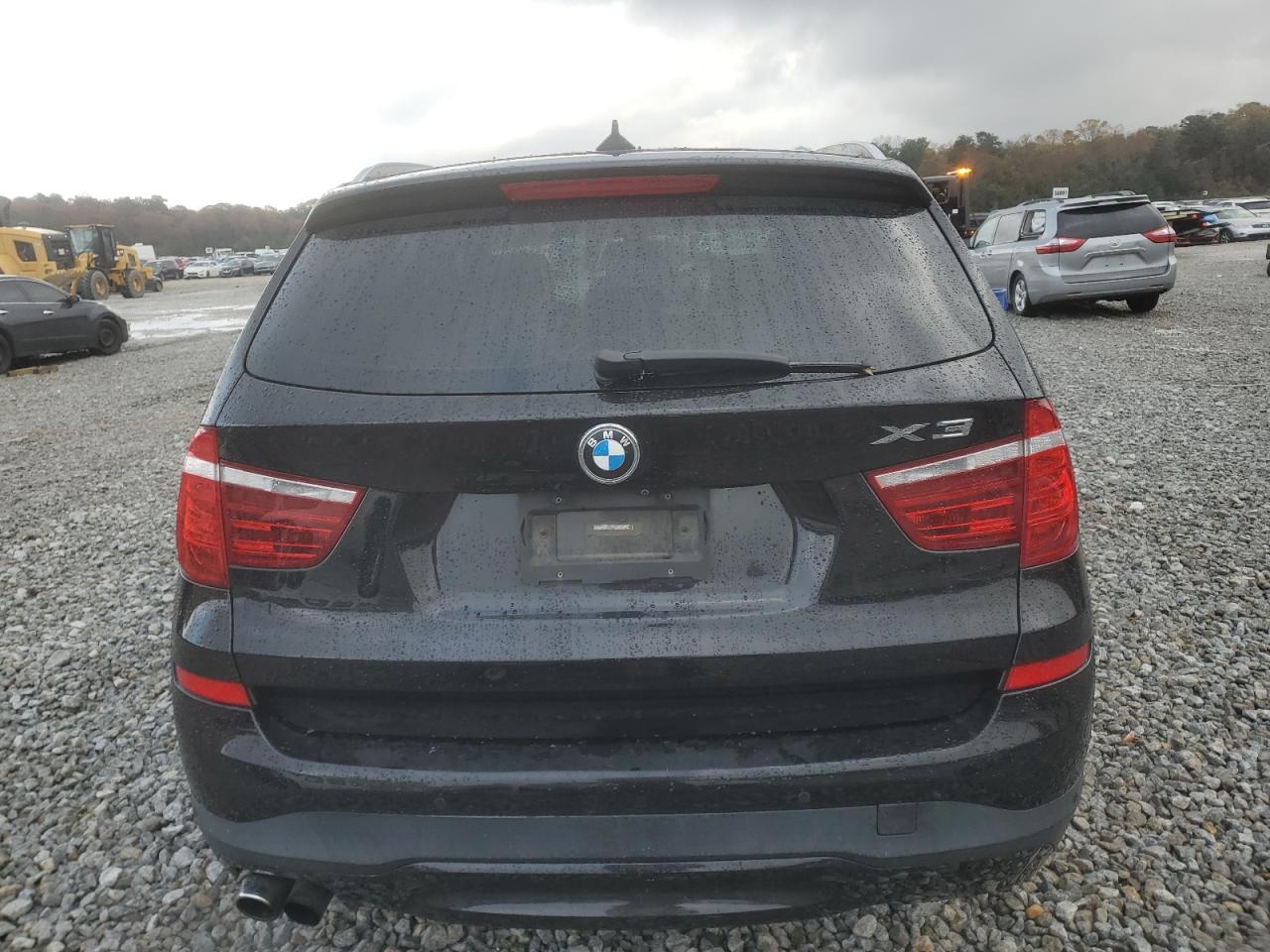 2017 BMW X3 - Image 6