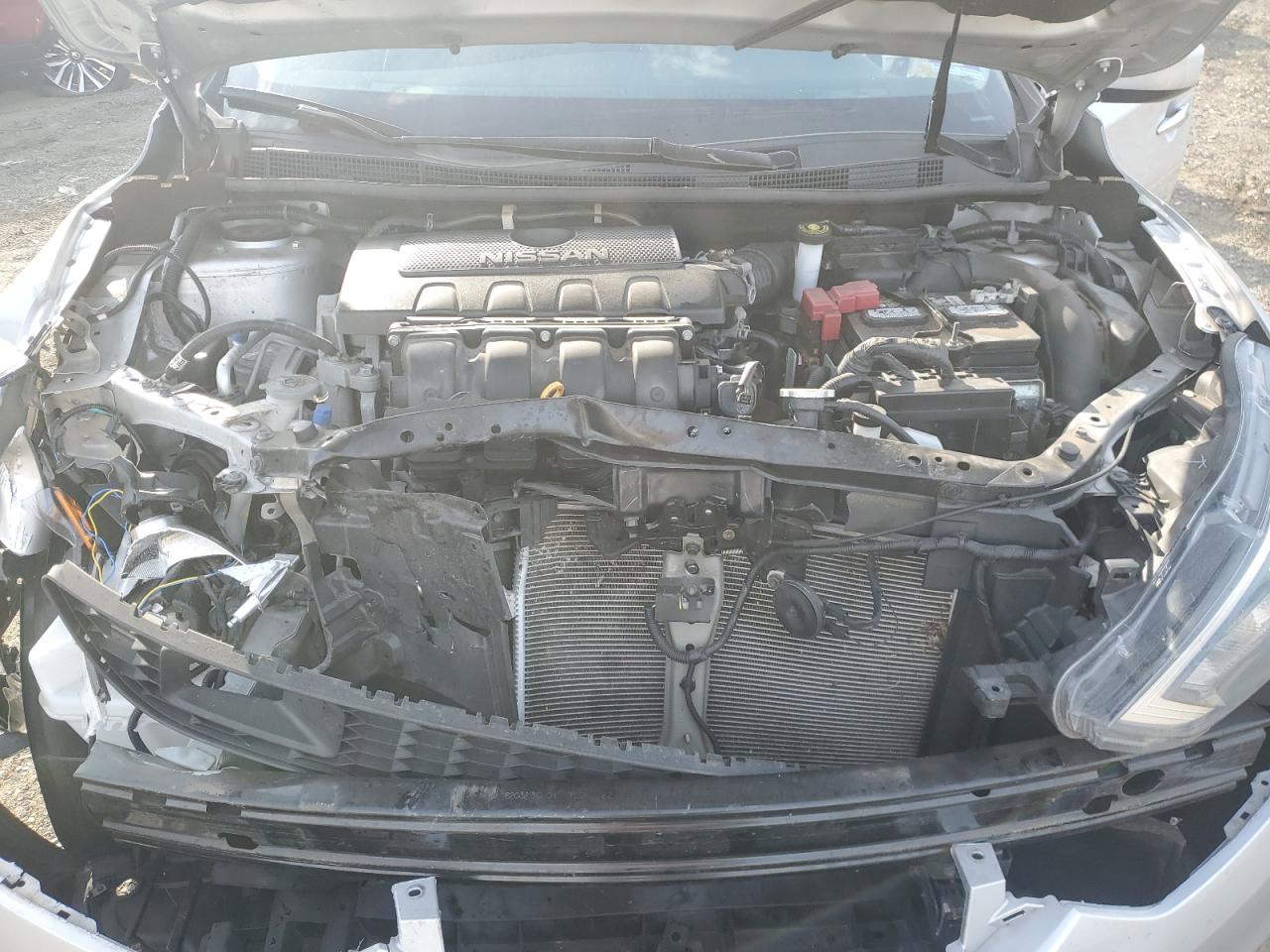 2019 Nissan Sentra - Image 13