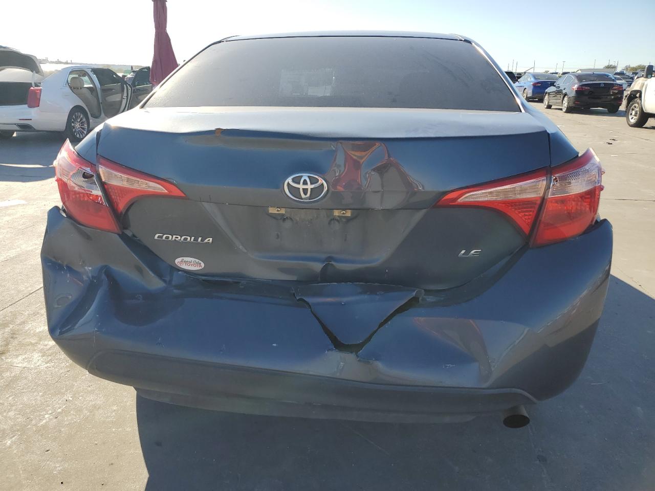 VIN 5YFBURHE2HP692586 2017 TOYOTA COROLLA no.6