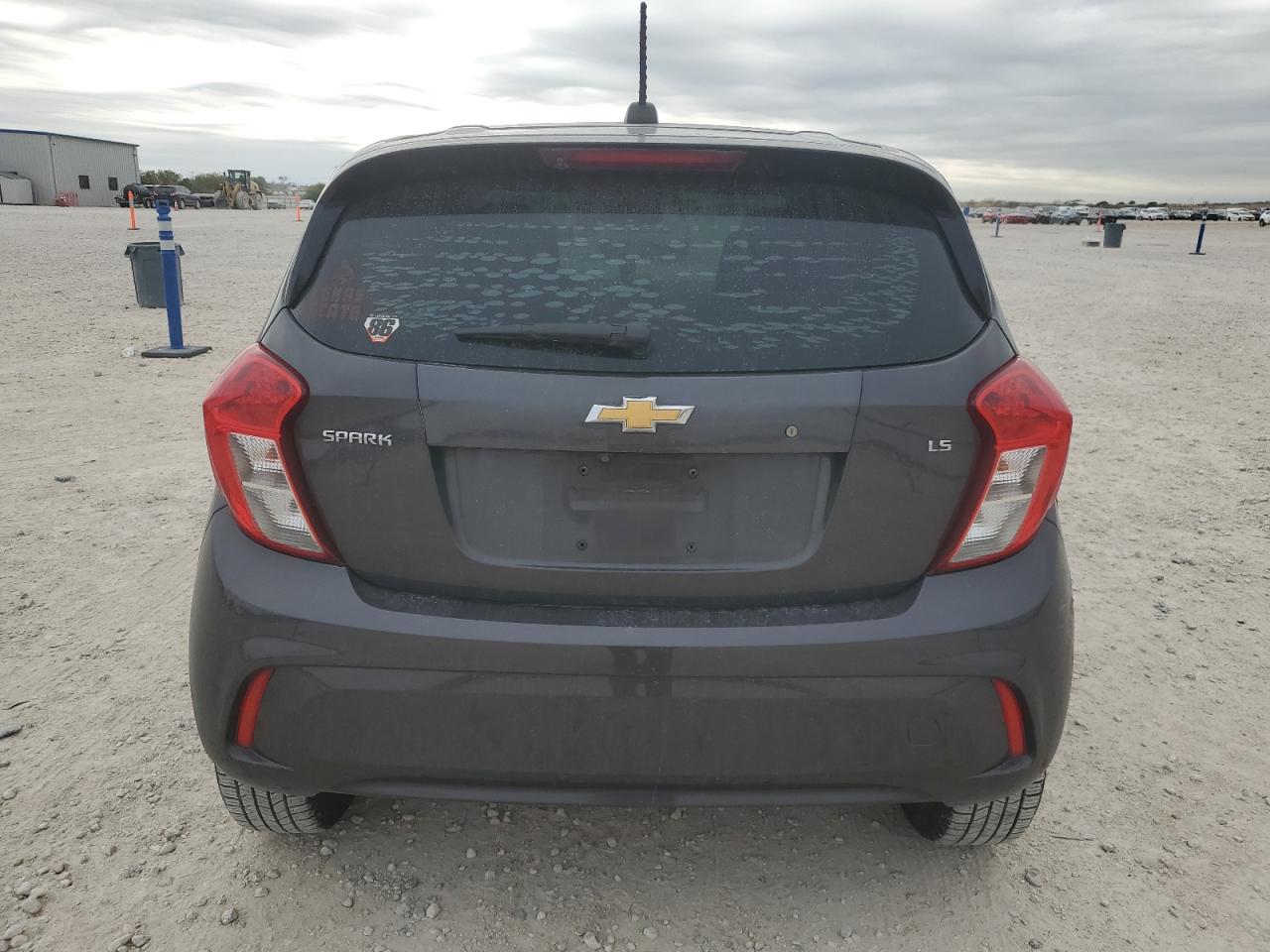 2016 Chevrolet Spark - Image 6