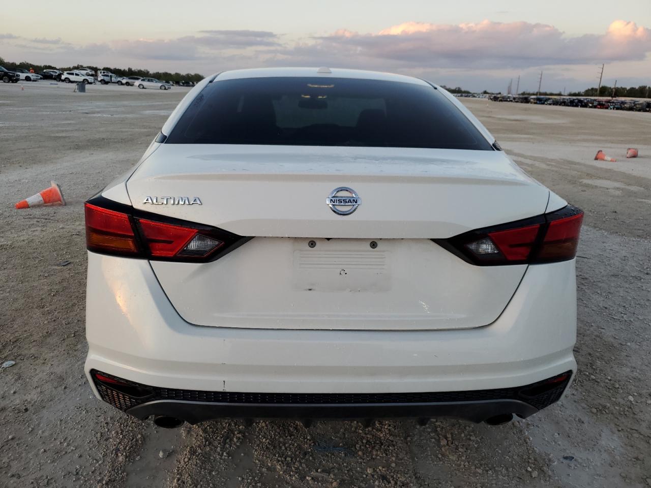 2019 Nissan Altima Sr VIN: 1N4BL4CV4KC194862 Lot: 80663884