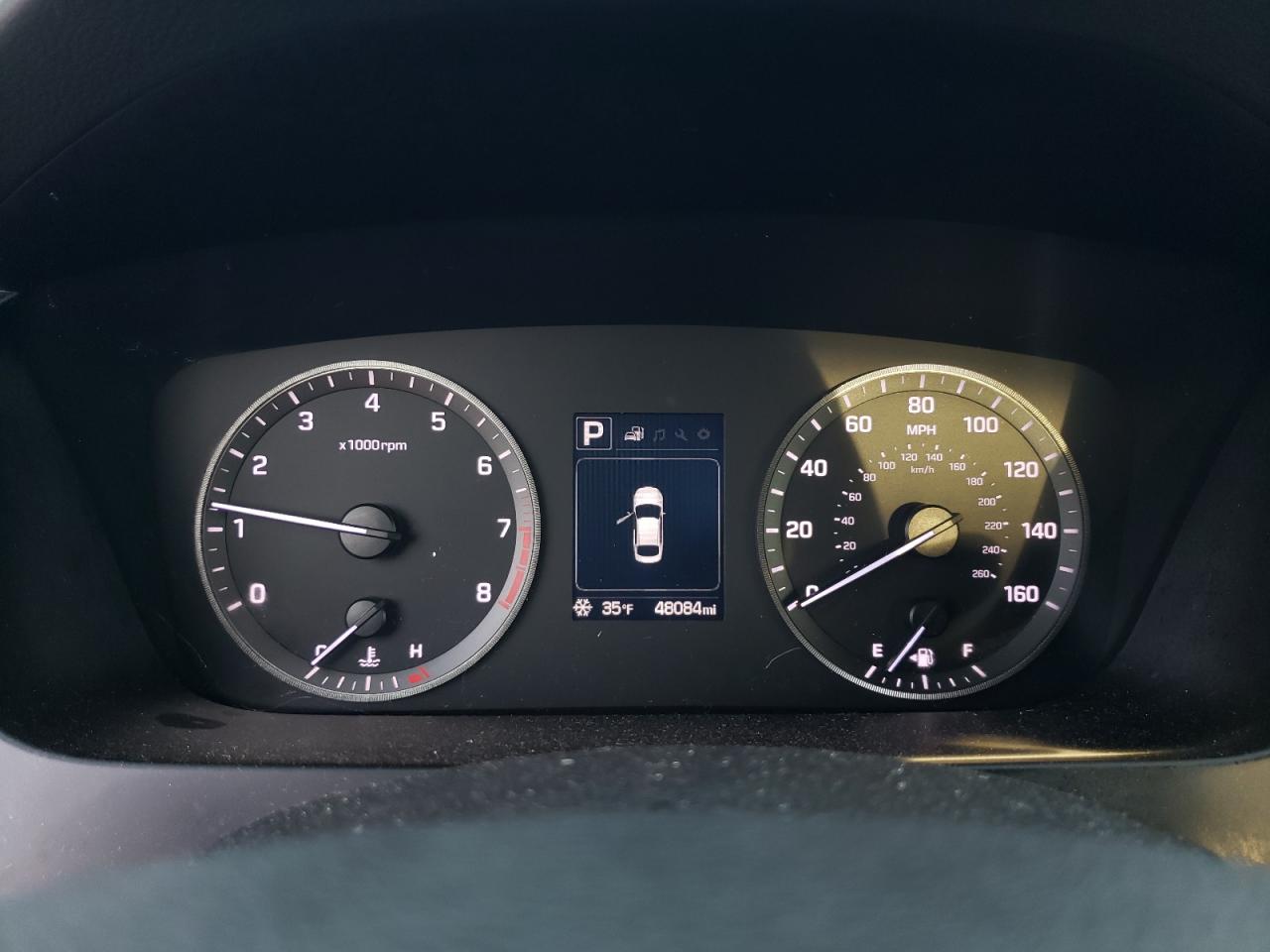 2016 Hyundai Sonata - Image 9