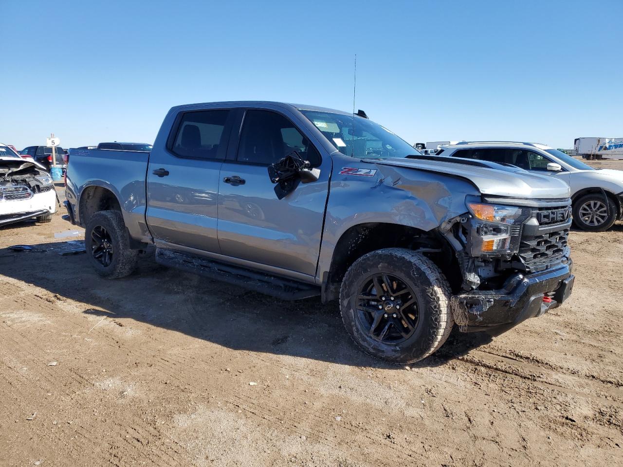 2023 Chevrolet Silverado - Image 4