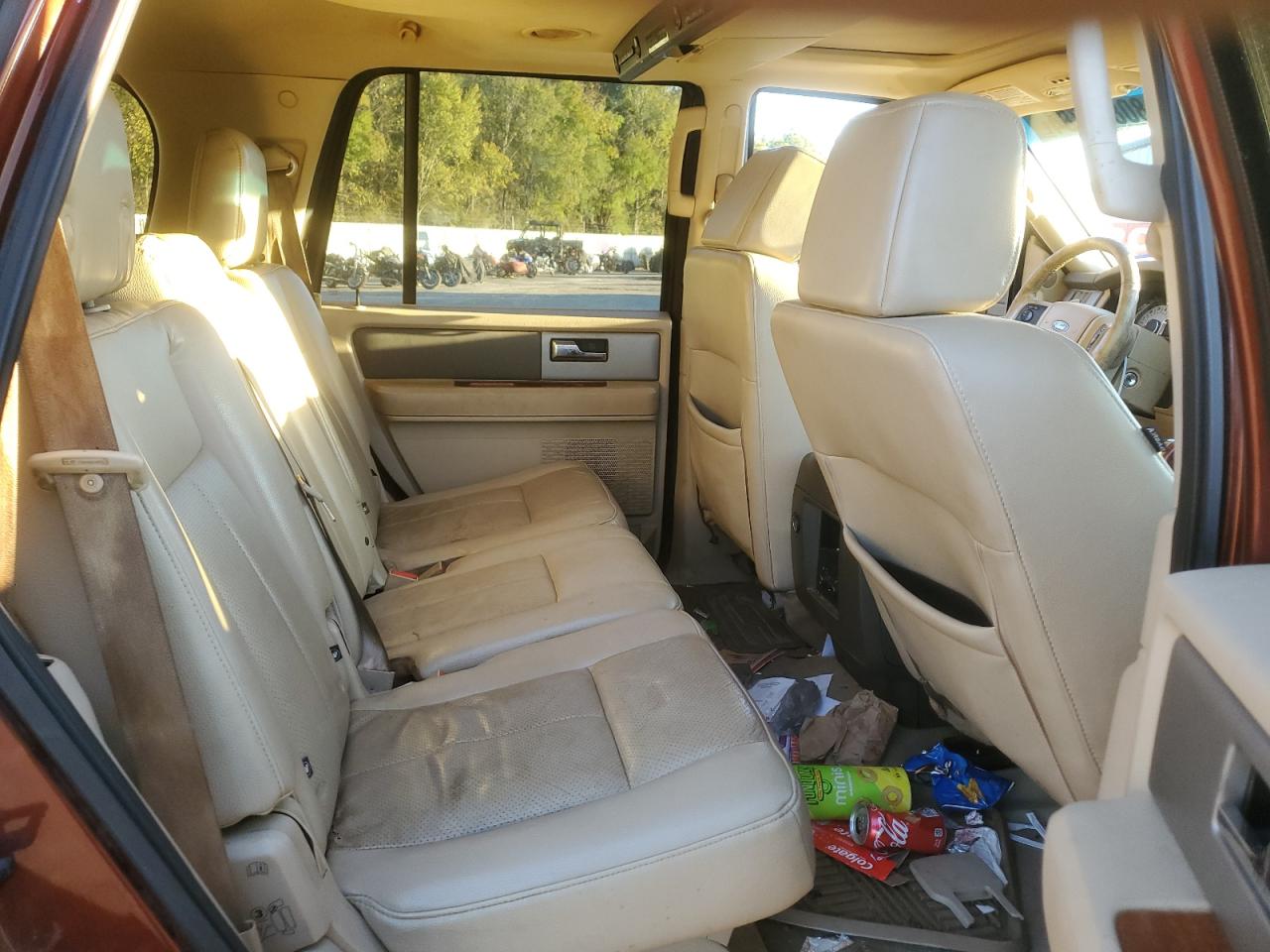 2007 Ford Expedition - Image 11