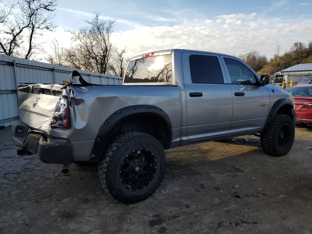 2020 RAM 1500 - Image 3
