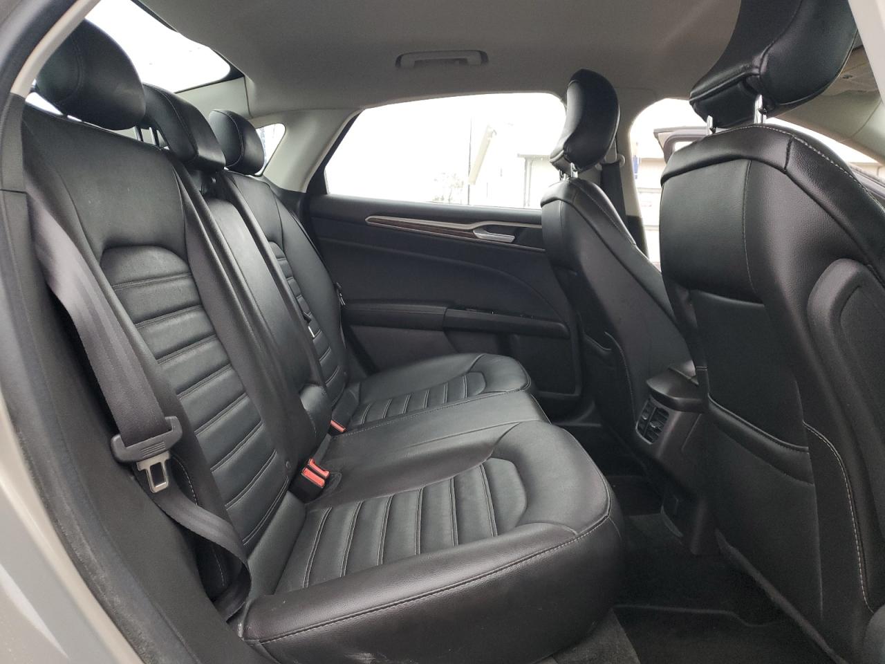 2015 Ford Fusion - Image 10