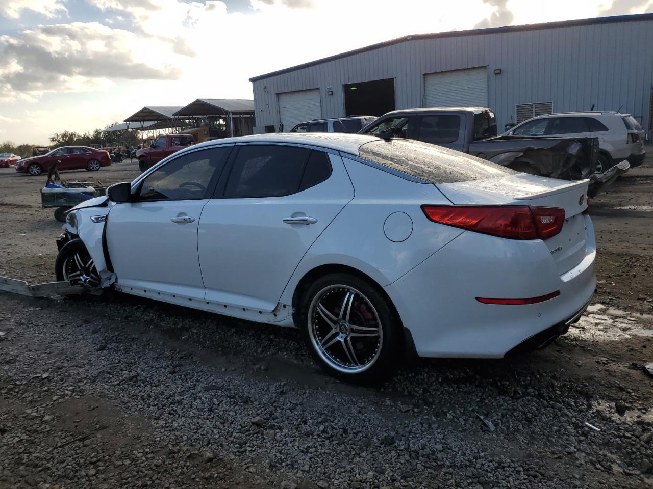 VIN 5XXGR4A68FG455295 2015 KIA OPTIMA no.2